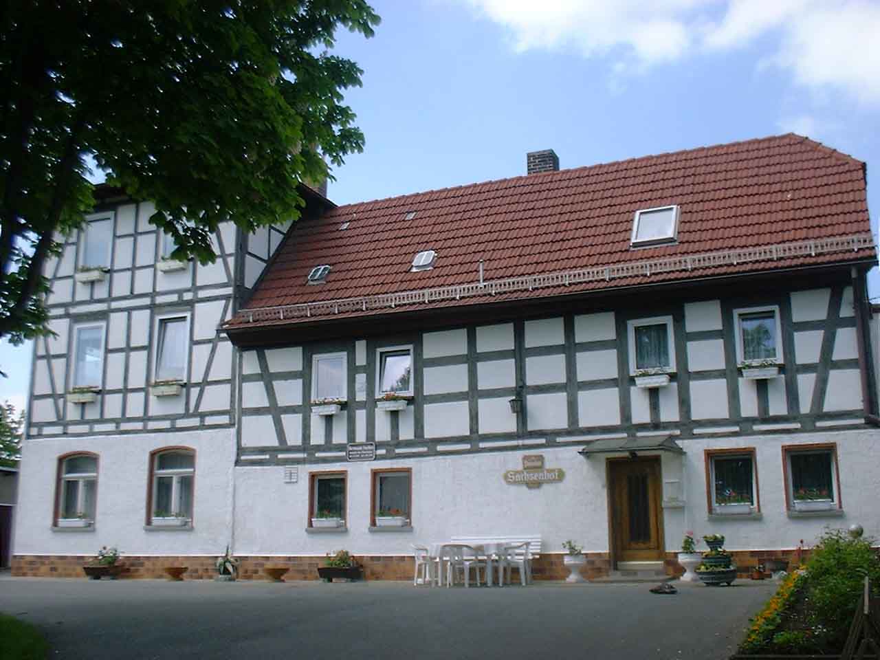 Außenansicht der Pension Sachsenhof, Gartenstraße 5, Bad Klosterlausnitz